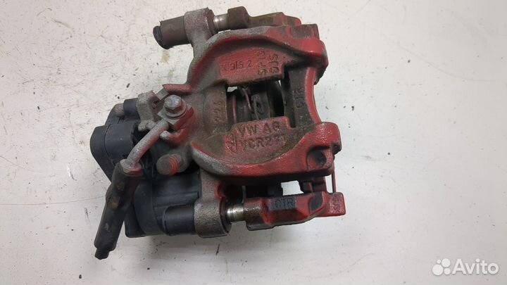 Суппорт Audi A3 (8V), 2018