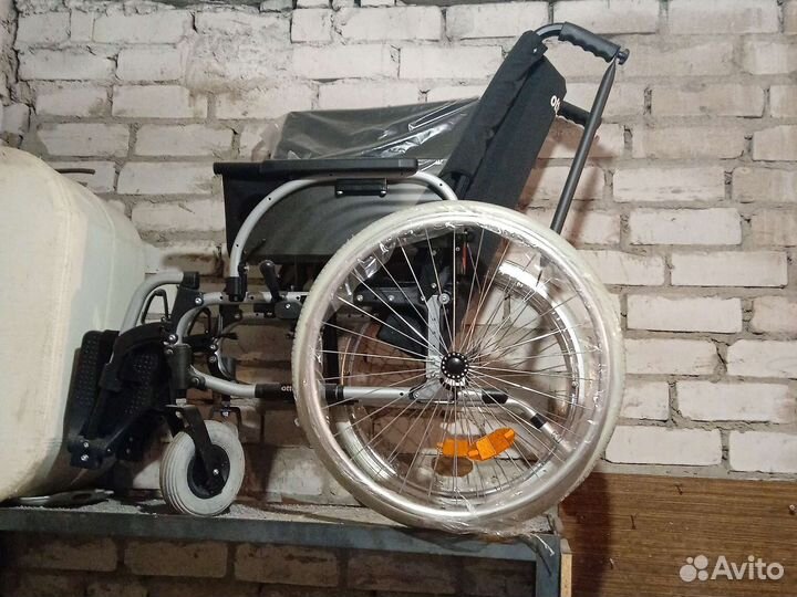 Инвалидная коляска