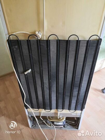 Холодильник бу indesit