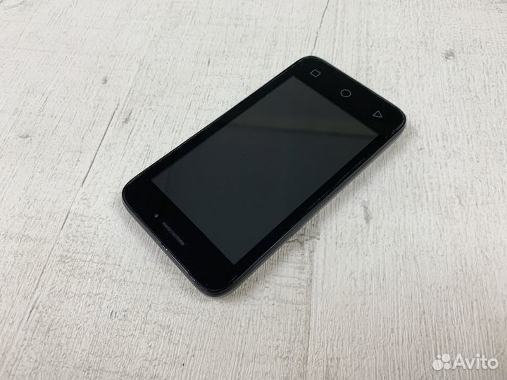 Alcatel PIXI 3(4) 4013D, 4 ГБ