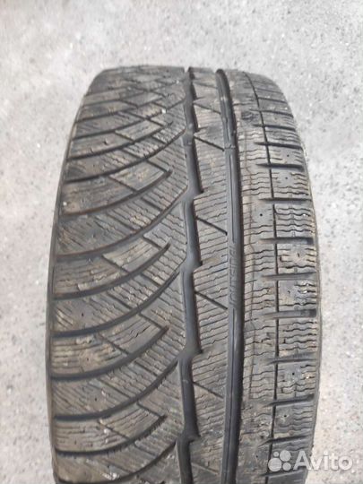 Michelin Pilot Alpin 19.5/70 R19 и 10.00/70 R19.5