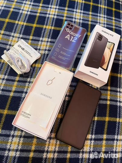 Samsung Galaxy A12, 4/64 ГБ