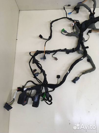 Б/У Б/У Проводка под торпедо