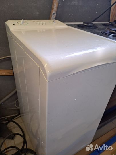 Стиральная машина с вертикальной загрузкой