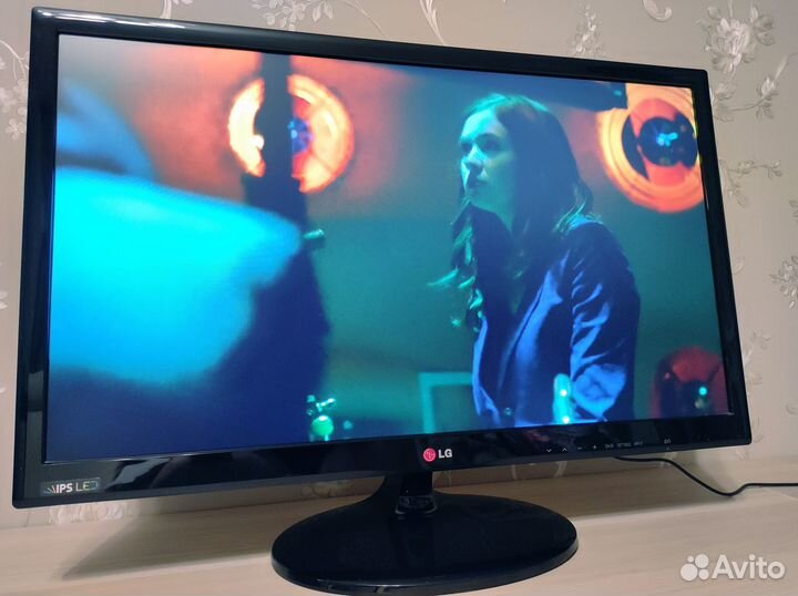 Телевизор LG 32