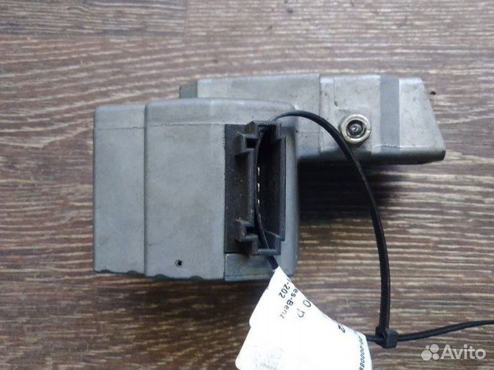 Блокиратор рулевого вала Mercedes E седан