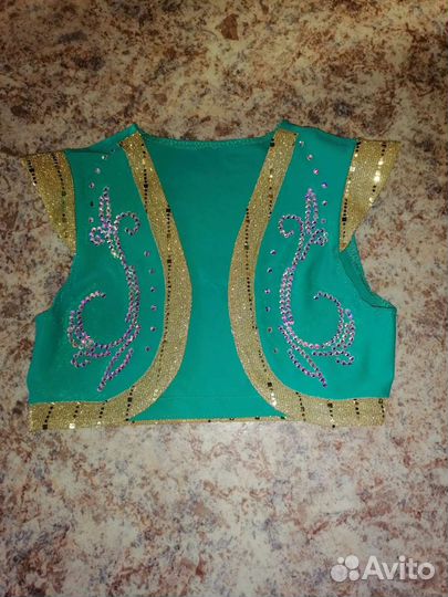 Костюм для выступлений рок-н-рол акробатический