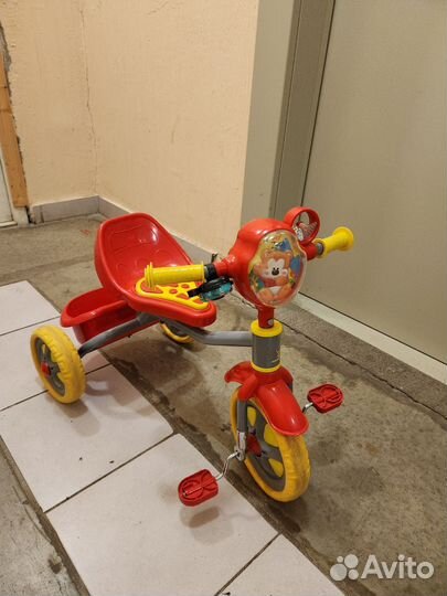 Детский велосипед для самых маленьких