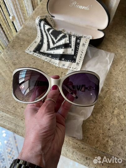 Солнцезащитные очки женские новые