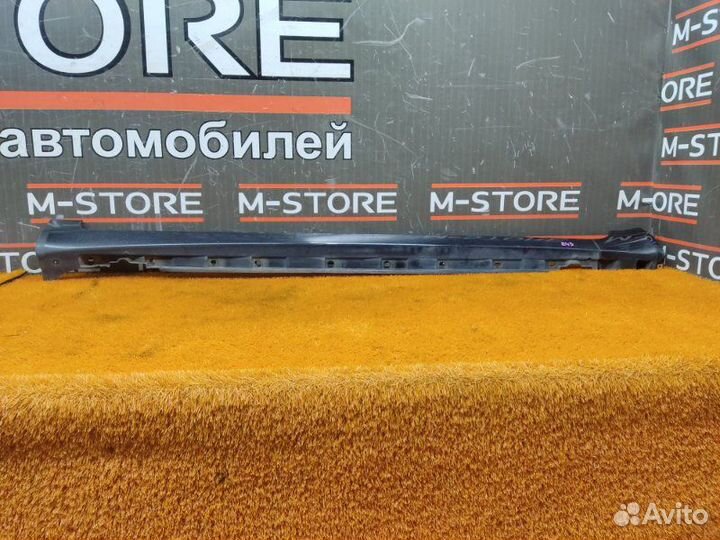 Накладка на порог левая Audi A4 B7/8E BWE 2006