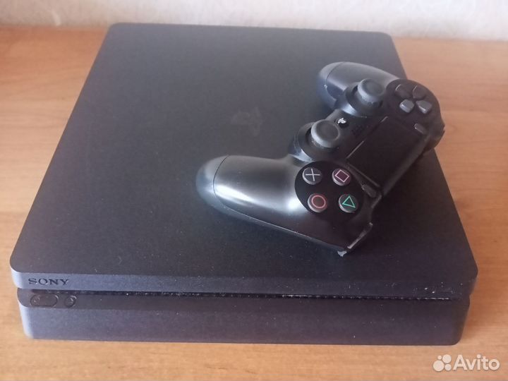 Sony PS4 slim 1tb