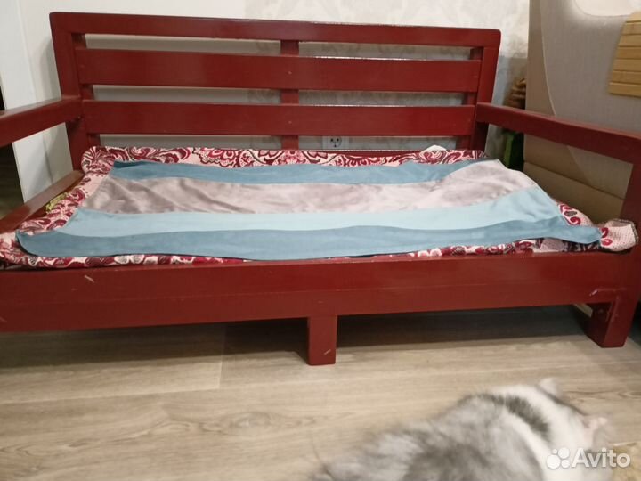 Лежанка диван для собак