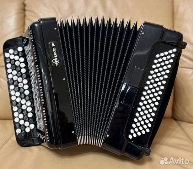 Баян Юпитер 2Д б/у и Новый в Коробке