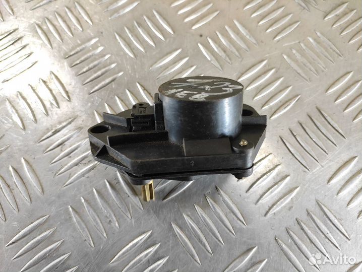 Моторчик заслонки отопителя Saab Saab 9-5 1998-200