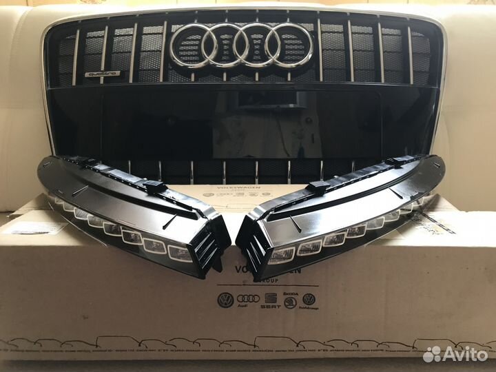 Комплект поворотников Audi Q7