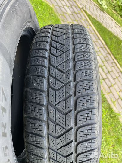 Pirelli Scorpion Winter 215/65 R17 99H