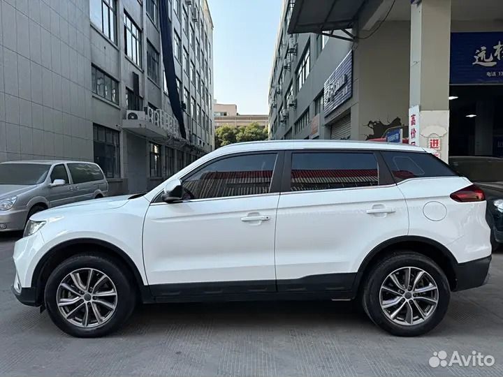 Geely Boyue 1.8 AMT, 2021, 135 000 км