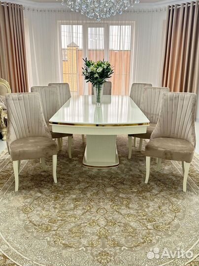 Кухонный стол. Доставка по всей России