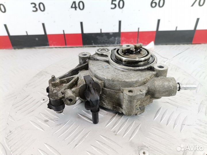 Насос вакуумный Peugeot 607 рест. 2006