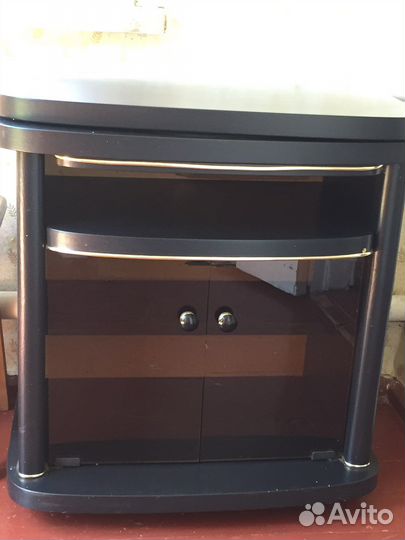 Подставка для телевизора