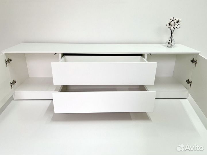 Стильная тумба под тв «Лайф»