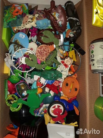 Игрушки из киндера