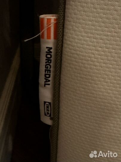 Кровать с матрасом