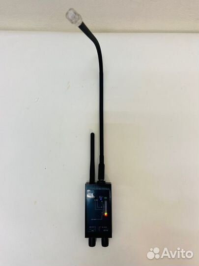 Детектор жучков и скрытых камер M8000