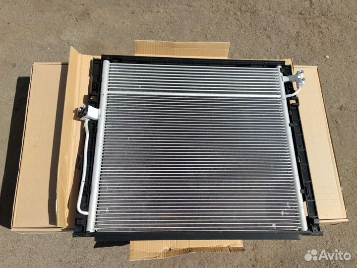 Радиатор кондиционера Мерседес w166 X166 ML GL GLE