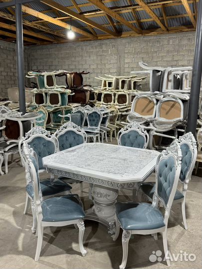 Стол со стульями в наличии\оплата при получении