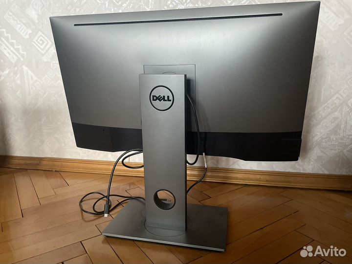 Монитор Dell 27 дюймов UltraSharp U2718Q