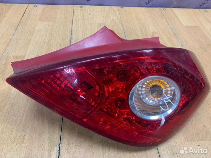 Фонарь задний правый Opel Corsa D хетчбэк 3-Х дв