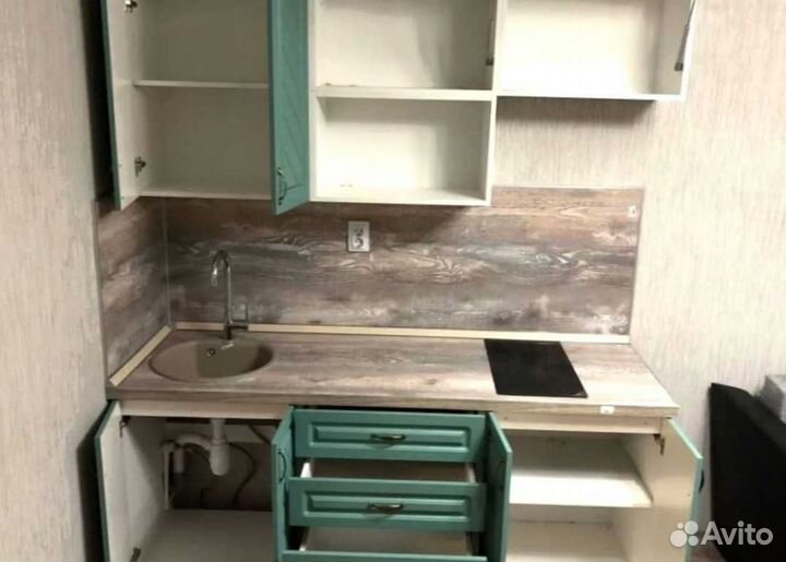 Кухня новая