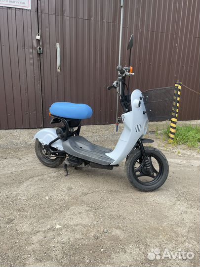 Продаю скутр