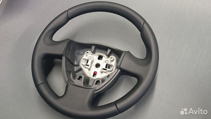 Руль гранта, datsun