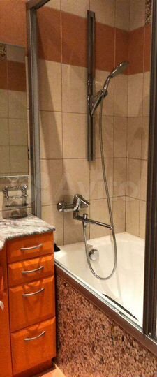 2-к. квартира, 56 м², 6/6 эт.