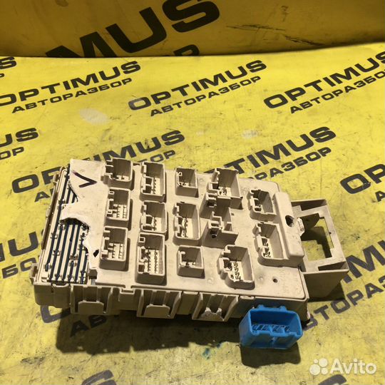 Блок предохранителей Toyota Probox