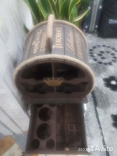 Шкаф бутылочница