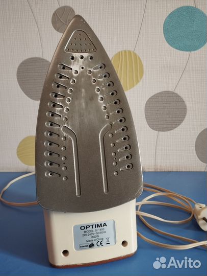 Утюг Optima 1600 Вт