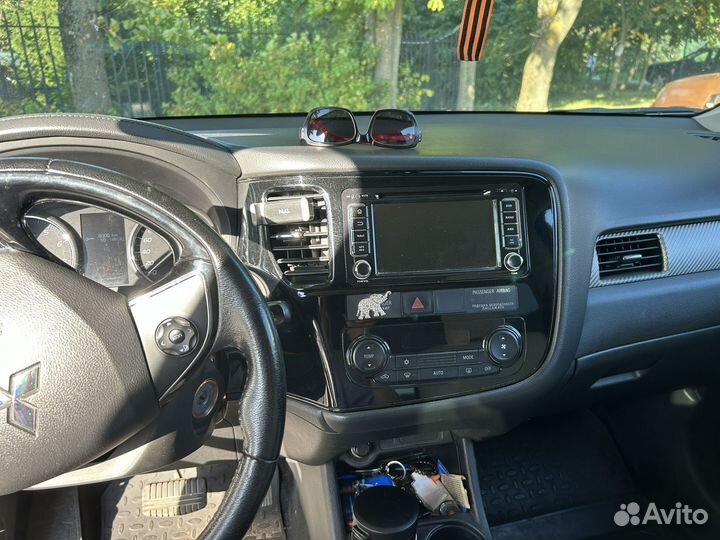Mitsubishi Outlander 2.0 CVT, 2016, 188 000 км