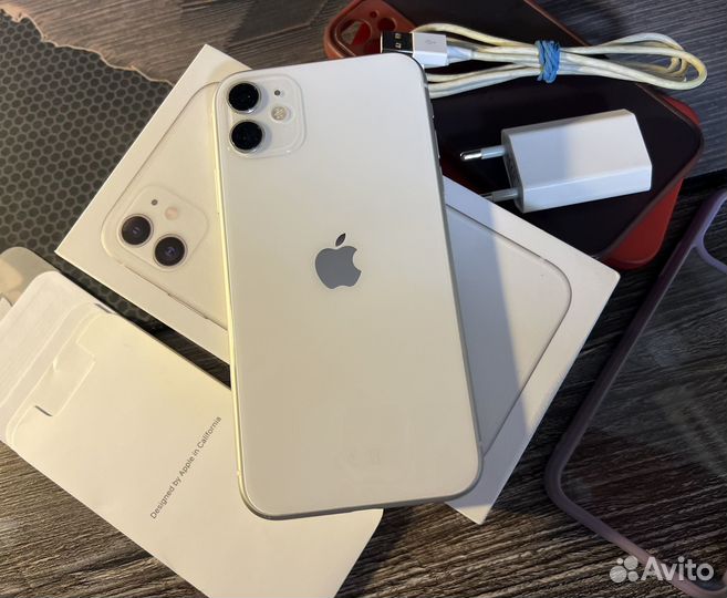 iPhone 11, 128 ГБ
