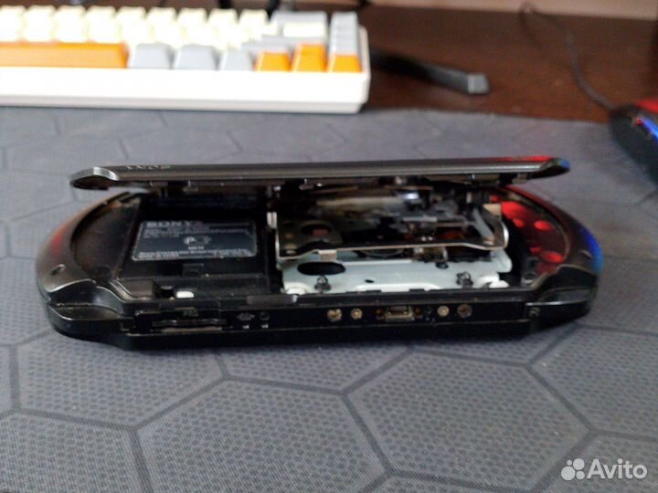 Sony psp e1008