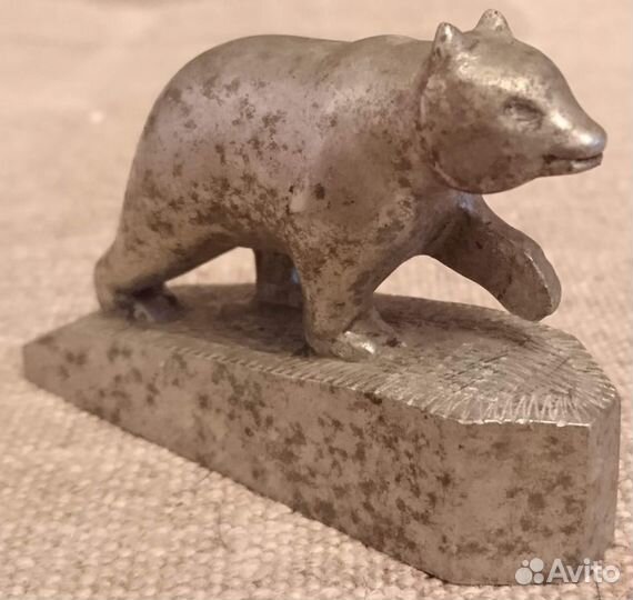 Статуэтка Медведь Лого яаз, с авто СССР 1950-е