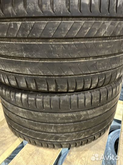 Michelin Latitude Sport 3 265/40 R21 и 295/35 R21 106Y