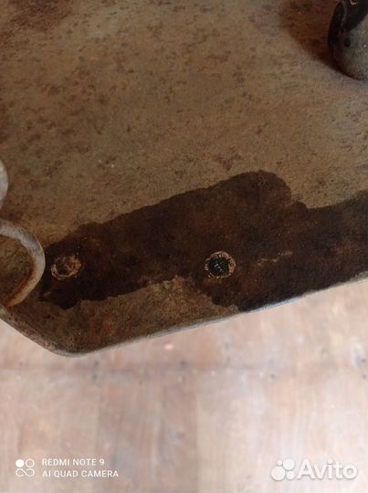 Весы старинные