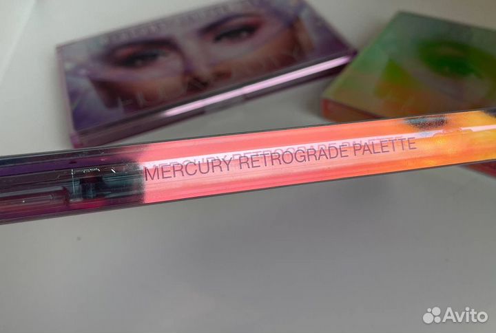 Huda beauty палетка теней для век