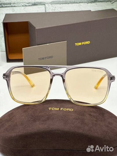 Солнцезащитные очки tom ford унисекс