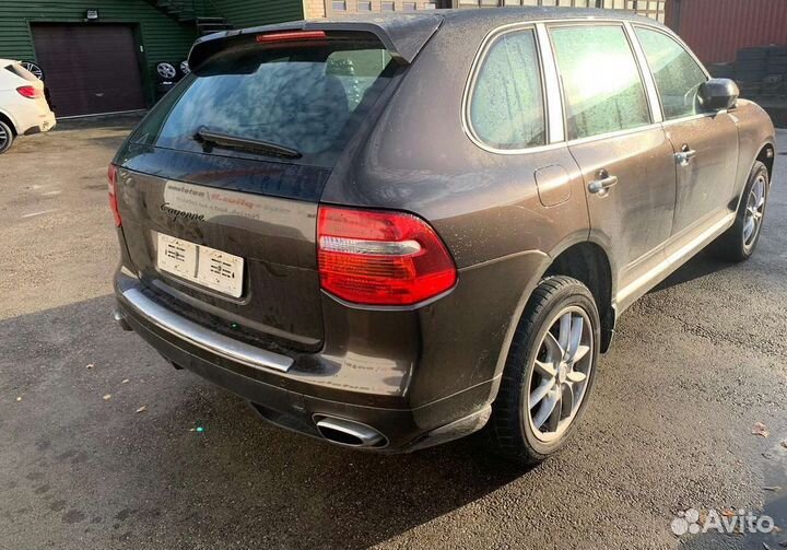 Porsche Cayenne 957 7L 2010 г на запчасти