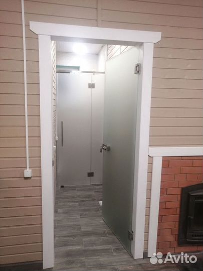 Раздвижные стеклянные двери