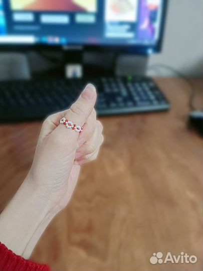Кольцо из бисера